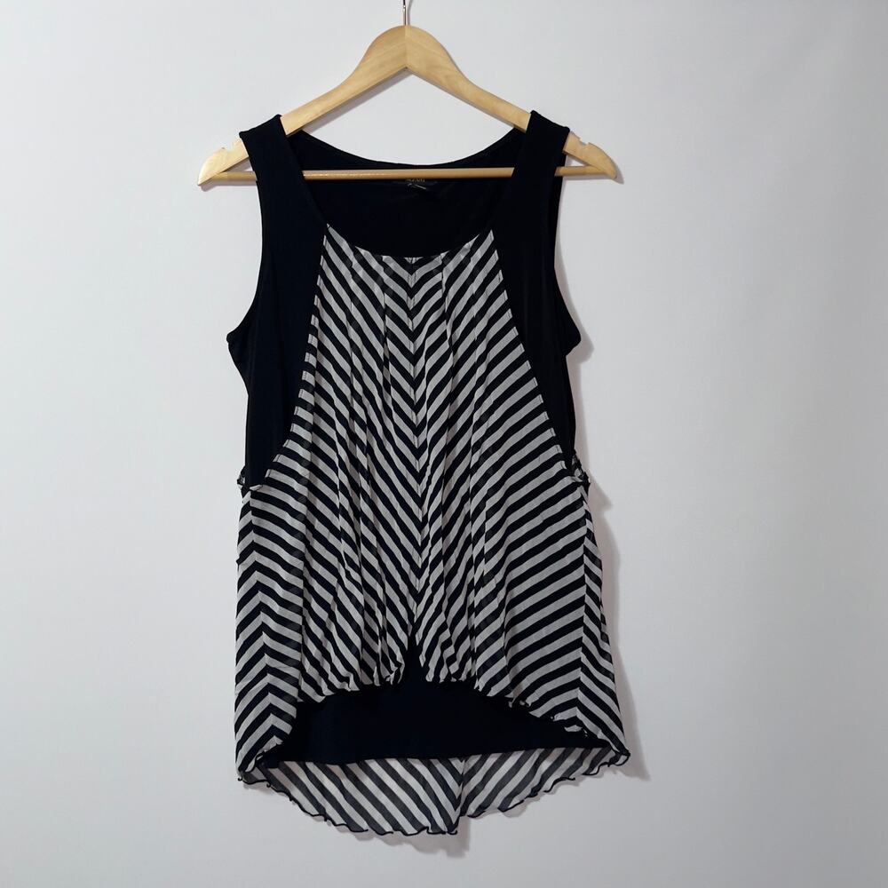Alfani Black and White Angle Geometric Blouse women's size medium